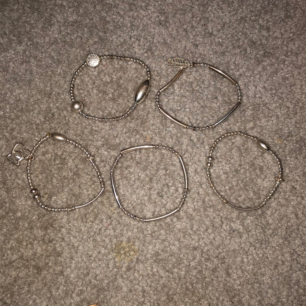 Stretchy bracelet set